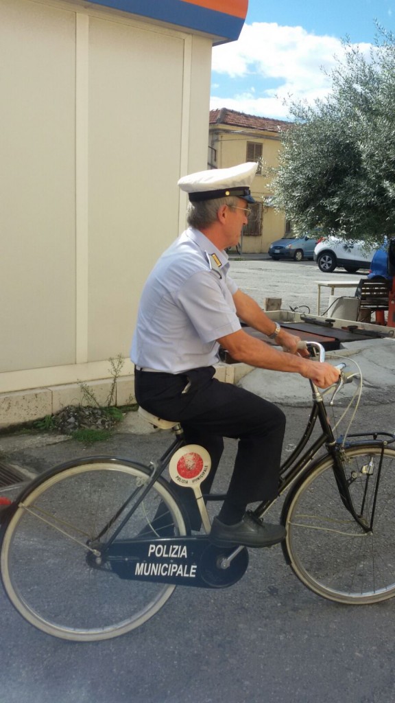 polizia municipale caulonia bici