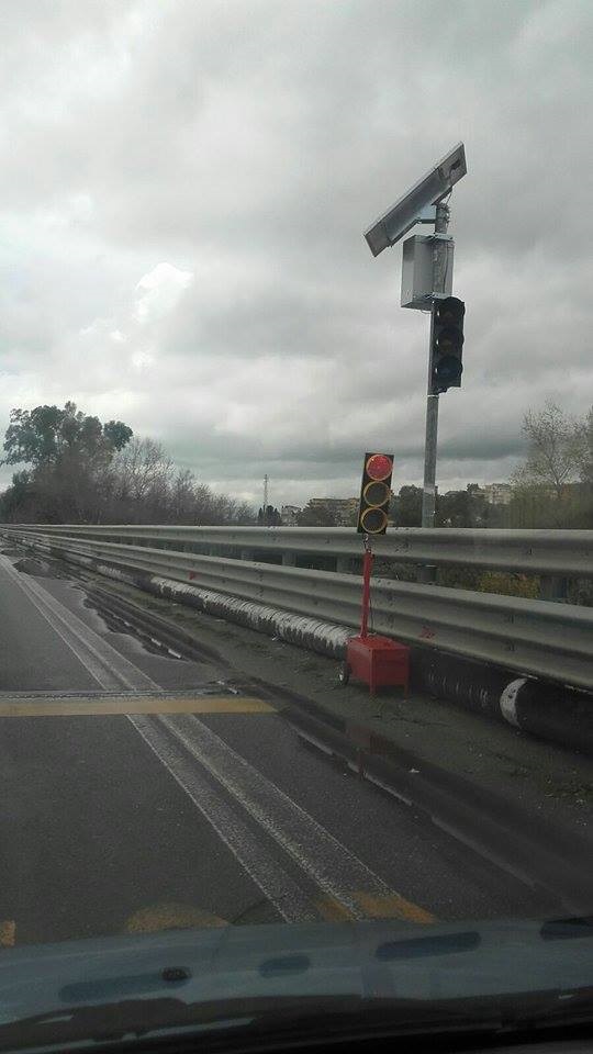 segnalazione semaforo ponte allaro