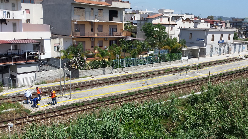 stazione di caulonia fjfòf