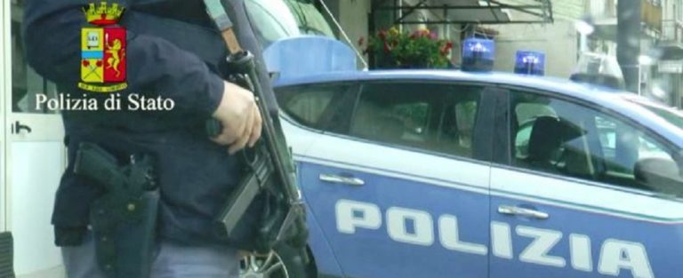 Ndrangheta Blitz Della Polizia Contro Le Cosche Mui E Figliomeni Di