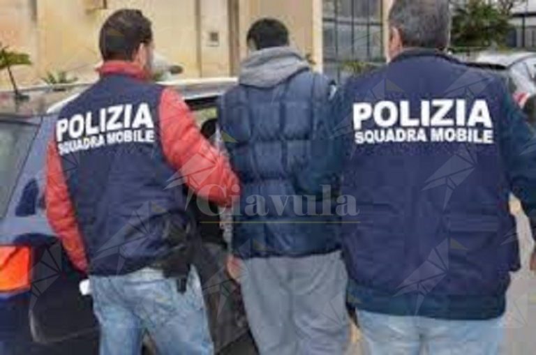 Sorpresi In Possesso Di Grammi Di Hashish Arresti Ciavula