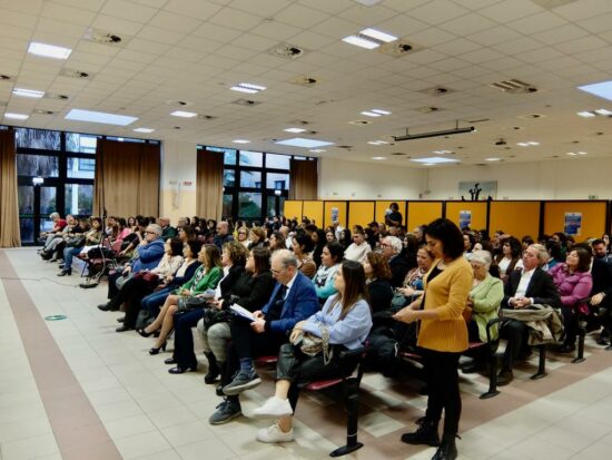 Povert Educativa Minorile A Siderno Si Discusso Di Comunit