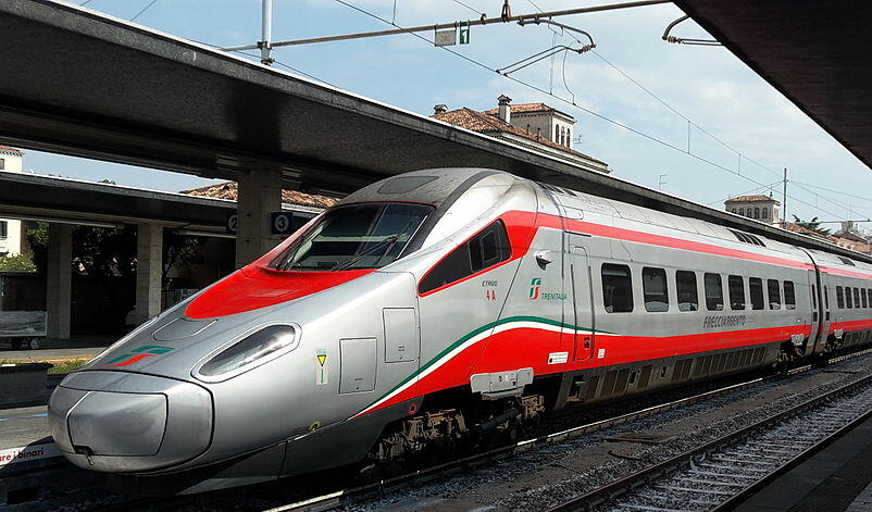 Stop sulla linea Battipaglia-Sapri: cancellati tutti i treni da e per la Calabria