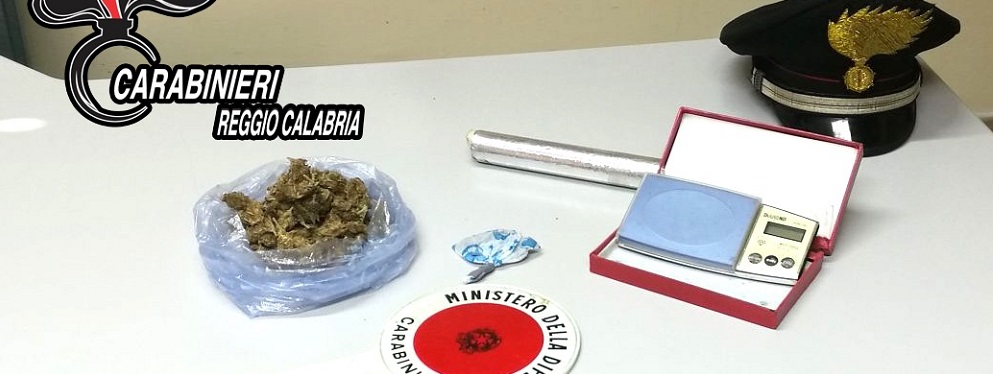 REGGIO CALABRIA: ARRESTO PER DETENZIONE AI FINI DI SPACCIO DI MARIUJANA