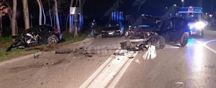 Incidente Frontale Tra Due Auto, Feriti Gravemente I Conducenti - Ciavula