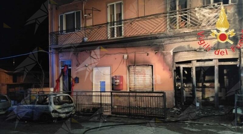 Incendio in un ufficio postale calabrese, non si esclude il dolo