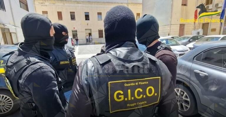 Ndrangheta Blitz A Reggio Arrestato Latitante Denunciate 5 Persone Ciavula 9439