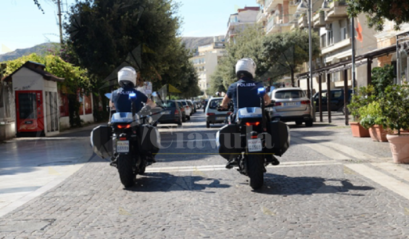 Controlli sul lungomare nel crotonese, applicate sanzioni ad alcuni locali