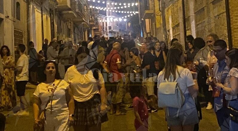 Grande successo per “Le Vie del Vino” nel borgo di Condojanni