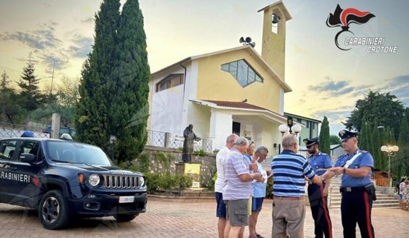 Truffe agli anziani: le attività di prevenzione dei Carabinieri del Comando Provinciale di Crotone