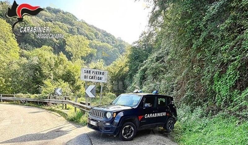 Autolavaggio abusivo in provincia di Reggio Calabria, denunciato un uomo