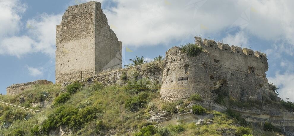 L’associazione Gente in Aspromonte organizza un’escursione alla fortezza di Condojanni