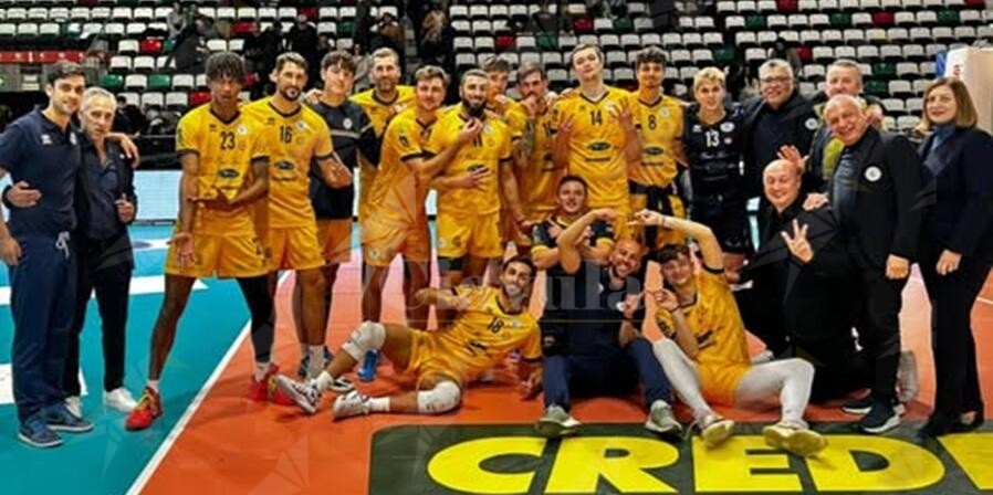 Volley: prima vittoria in trasferta per la Omifer Palmi, superata 3-1 la Conad Reggio Emilia