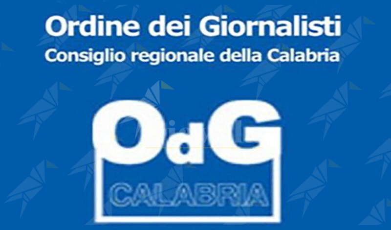 Scontro tra il sindaco di Reggio e una giornalista durante la conferenza stampa. L’OdG: “Ci auguriamo delle scuse”