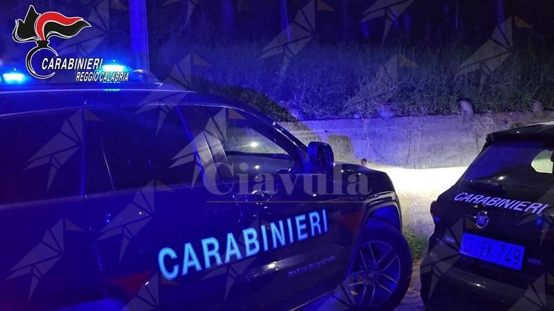 Maxi sequestro di armi da guerra ed esplosivi a Polistena