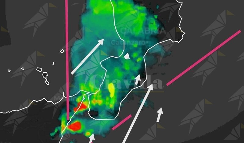 Maltempo in Calabria: forti temporali sul Reggino. Situazione in peggioramento nelle prossime ore