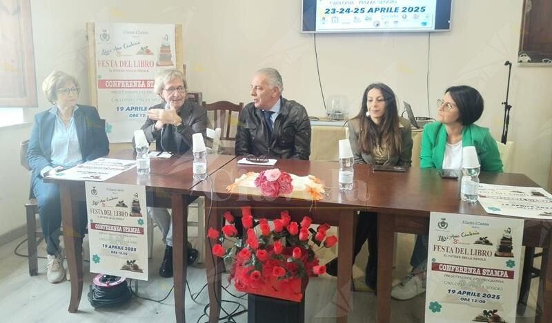 Caulonia, al via la terza edizione della Festa del Libro. Il sindaco Cagliuso: “I giovani saranno veri protagonisti della manifestazione”